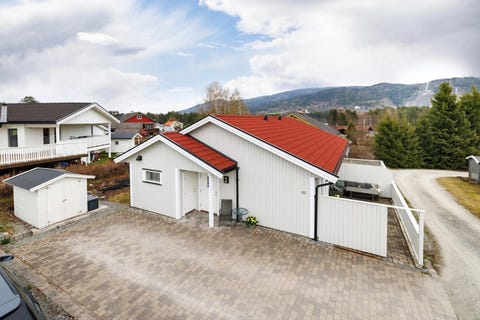 Bilde 2 av annonsen
