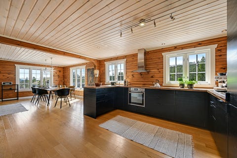 Bilde 2 av annonsen