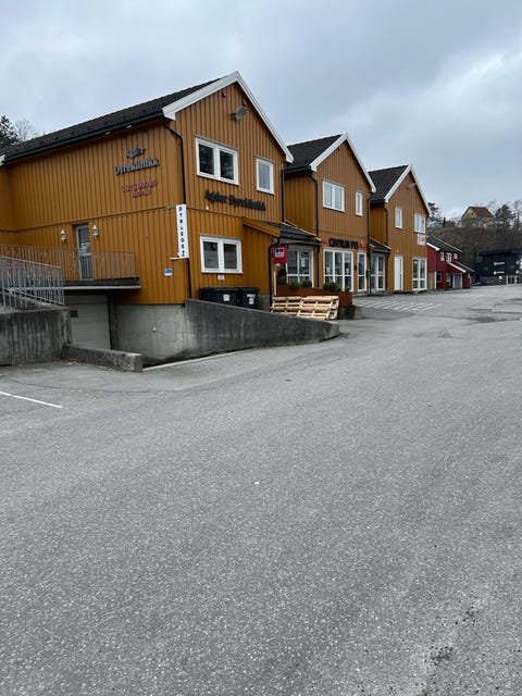 Bilde 2 av annonsen