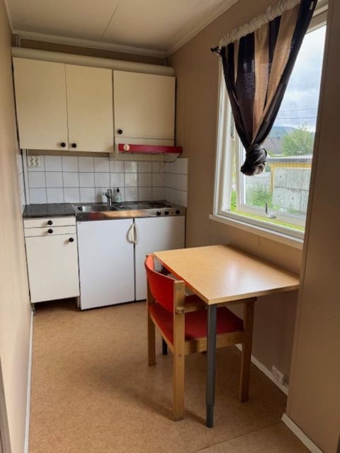 Bilde 1 av annonsen