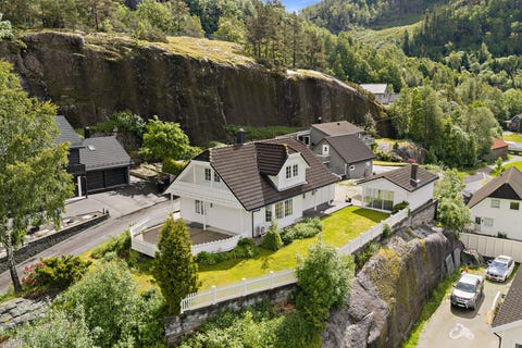 Bilde 1 av annonsen