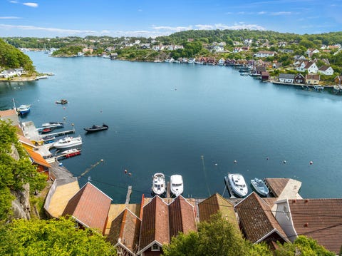 Strandhütte auf Flekkerøya mit eigenem Bootsplatz