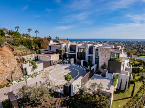 Benahavis · Norsk-eid arkitektonisk mesterverk - 1.451 m² med panoramautsikt, privat spa, heliport og infinitybasseng – bilde 12