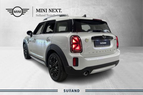 MINI Countryman Plug-In Hybrid utnytter kraften til å skape en spennende, men likevel bærekraftig, kjøreopplevelse.