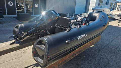 BRIG Falcon 360T DeLuxe powered by Mercury F 10 (15/20) EFI