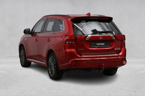 Plug-In Hybrid med 224hk