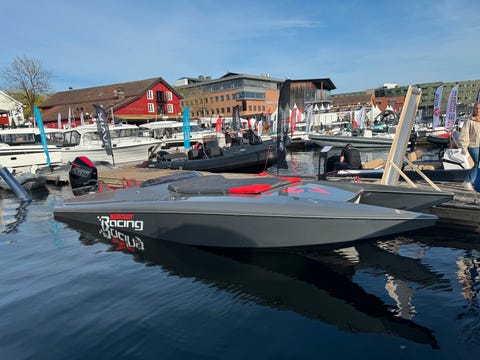 Speedbåt - båter til salgs (side 2) | FINN Båt