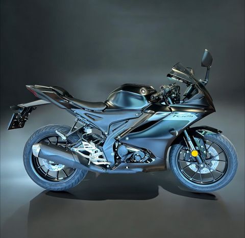 Yamaha R