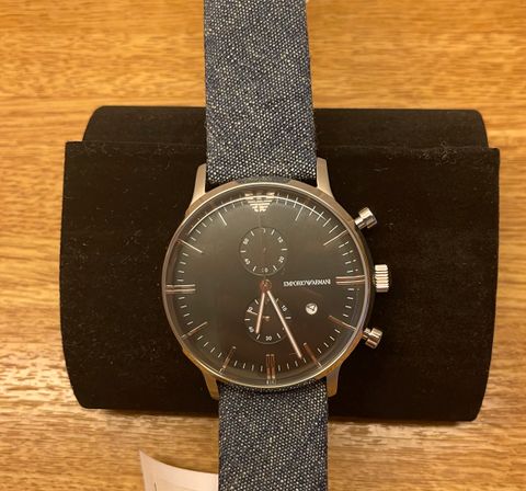 Armani | Klokker og ur | til salgs (side 2) | FINN Torget