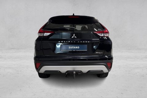 Unik baklysdesign og sporty spoiler
