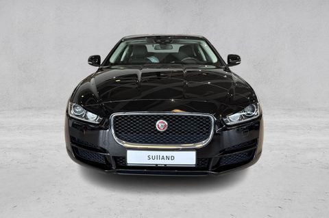 Jaguar XE Limited Automat med bakhjulsdrift