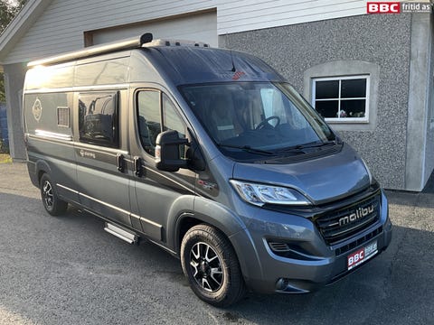 Carthago Malibu 600 / 6 meter / Dobbeltseng / Automat / Solcelle / Kort KM / Meget pen / Innbytte