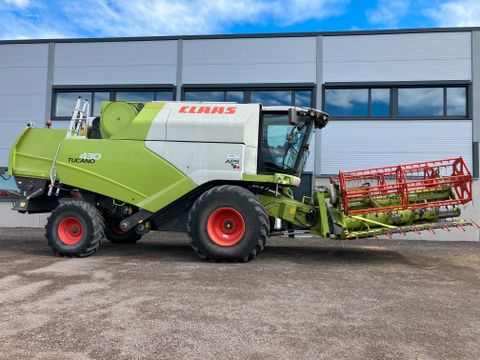 CLAAS Tucano