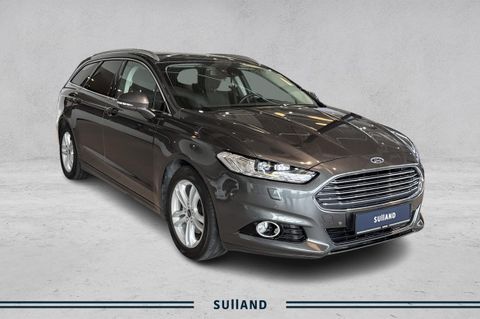 Vår Mondeo har hatt 2 eiere siden 2016, når den rullet ut fra våre lokaler første gang.