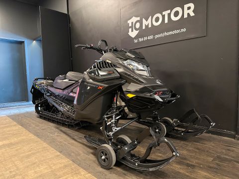 Ski-doo Summit