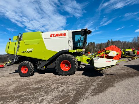 CLAAS Lexion
