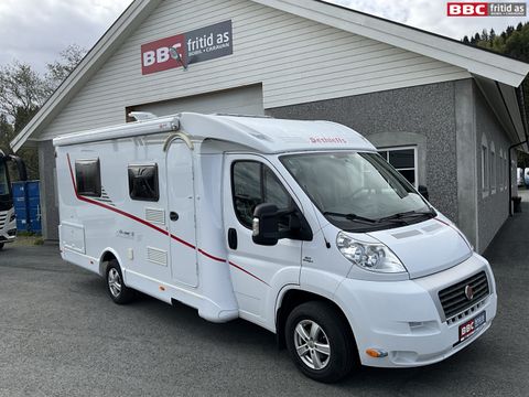Dethleffs Globe S685 / Dobbeltseng / Åpen løsning / Meget pen bil / Innbytte