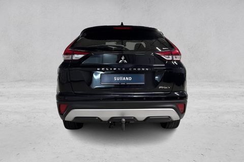 Unik baklysdesign og sporty spoiler