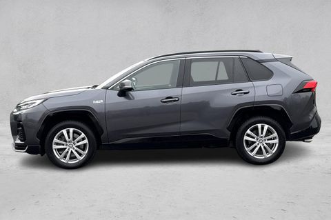 Romslig familie SUV