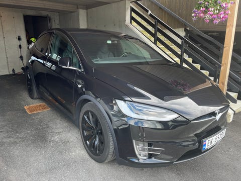 Tesla Model X