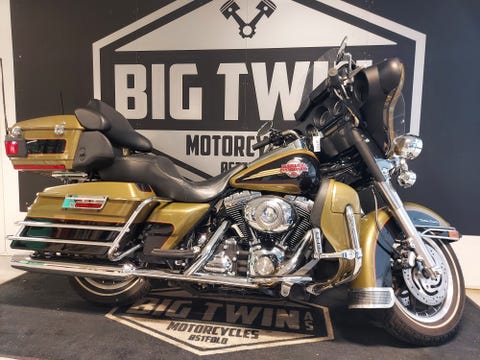 Harley-Davidson FLHTCU