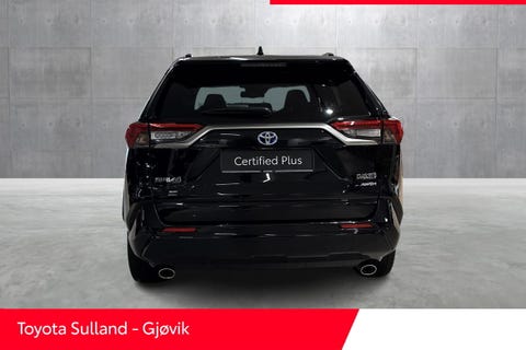 Rav 4 phev har inntil 75km elektrisk rekkevidde