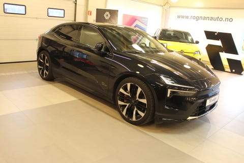 Polestar 4 LR Dual motor Plus Pilot Pack med Tilhengerfeste 2025, 12 500 km, kr 679 000,-