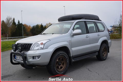 Toyota Land Cruiser 3.0 Turbodiesel 5 seter VX m/Skinninteriør Fin km. 2005, 192 500 km, kr 229 900,-