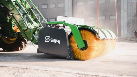 Sami K-2500 feiebørste/m oppsamler