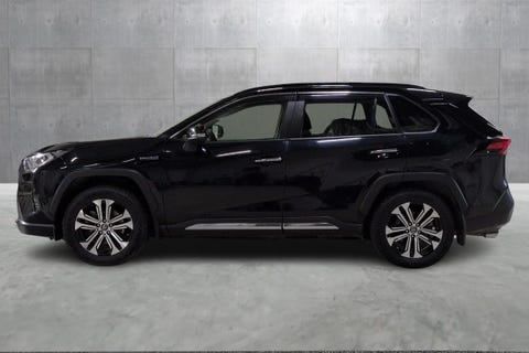 kompakt crossover SUV. Fordelene med en SUV er økt bagasjeplass og høyere sittestilling, med manøvrerbarheten og drivstofføkonomien til en kompakt bil