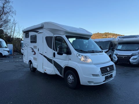 Eura Mobil PB 509 FB – 2 stk bodelsbatteri – ny stereo – trådløs mobil lading ++