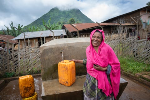 Kirkens Nødhjelp logo