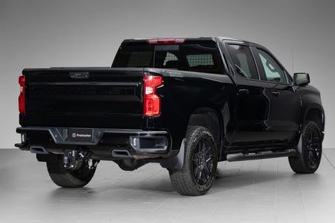 Chevrolet Silverado - thumbnail 4