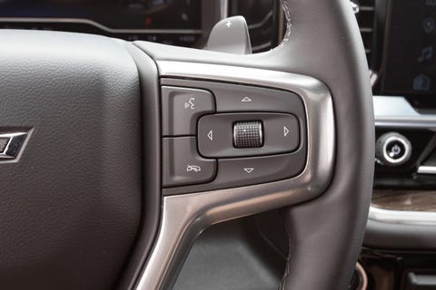 Chevrolet Silverado - thumbnail 13