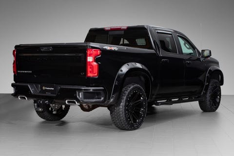 Chevrolet Silverado - thumbnail 4