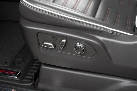 GMC Sierra - thumbnail 12