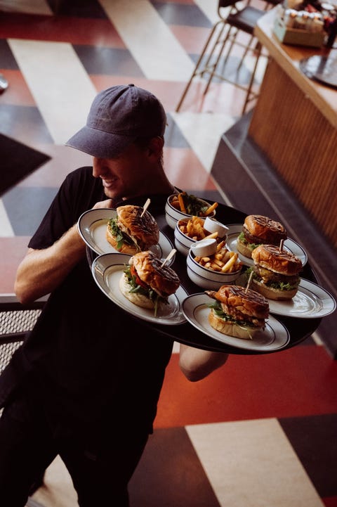 Døgnvill Burger Stavanger logo