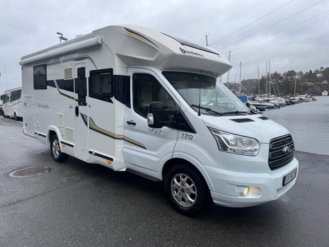 Benimar Tessoro 497 | Stekeovn | Ny service | Solcelle | Automat | Head-up | Lithium