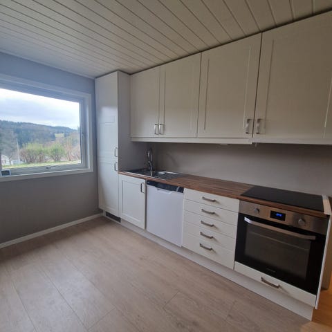 Bilde 2 av annonsen