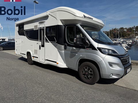 Benimar Mileo 268 | Solcelle | 9-trinns automat | Lav km |