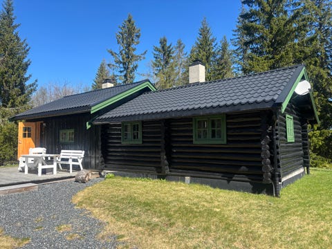 Kongsberg, Skrim, Raje - Koselig hytte på Skrim/Raje | Helårsvei | Strøm | Flott turterreng | Eiet tomt