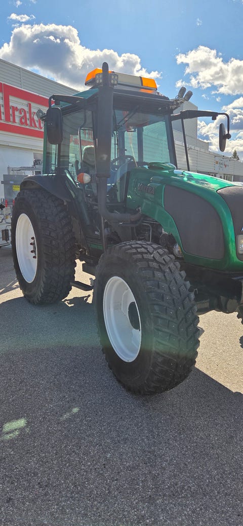 Valtra A92