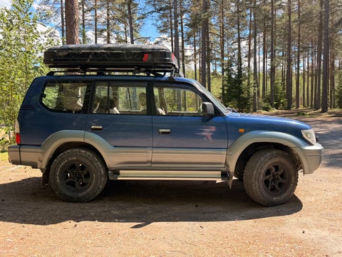 Toyota Land Cruiser