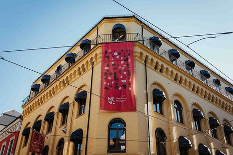 Høyskolen Kristiania - Ernst G. Mortensens Stiftelse logo