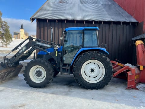 New Holland TS110