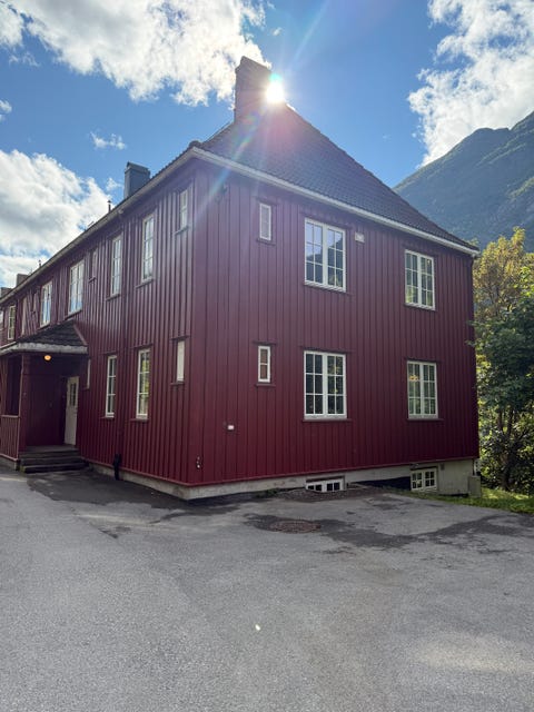 Bilde 1 av annonsen