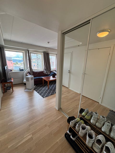 Bilde 2 av annonsen