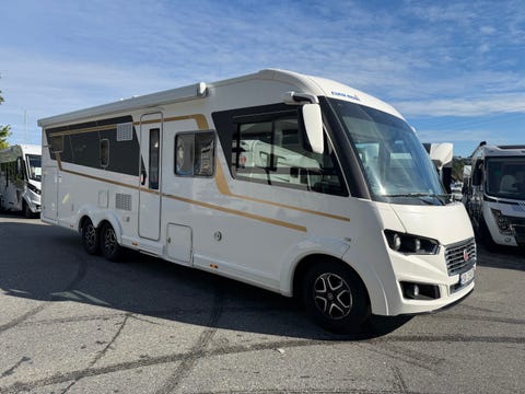 Eura Mobil Integra 890EB | 9 trinns aut | Hydraulisk støtte | AC i bodel | Inverter | Garanti | V+S