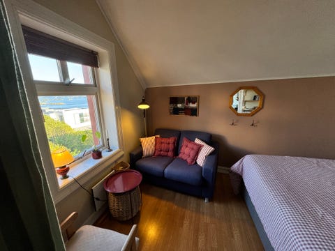 Bilde 2 av annonsen