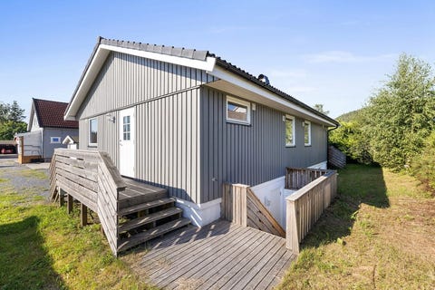 Leiligheter med 2 og 4 soverom til leie på Kongsgårdmoen. Renovert i 2017.